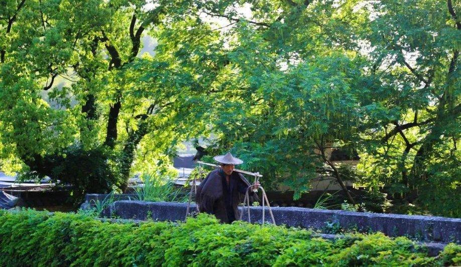 长信科技(300088.SZ):截止1月20日公司持股户数为121095户