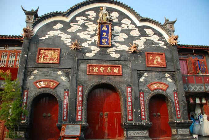 个人意外险怎么买，人身意外险多少钱一年？游戏画面