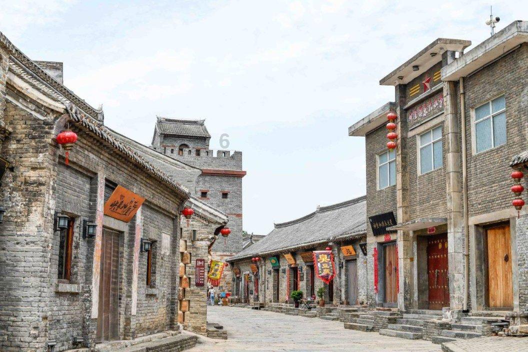 太极拳:身法正、上下随、意气通